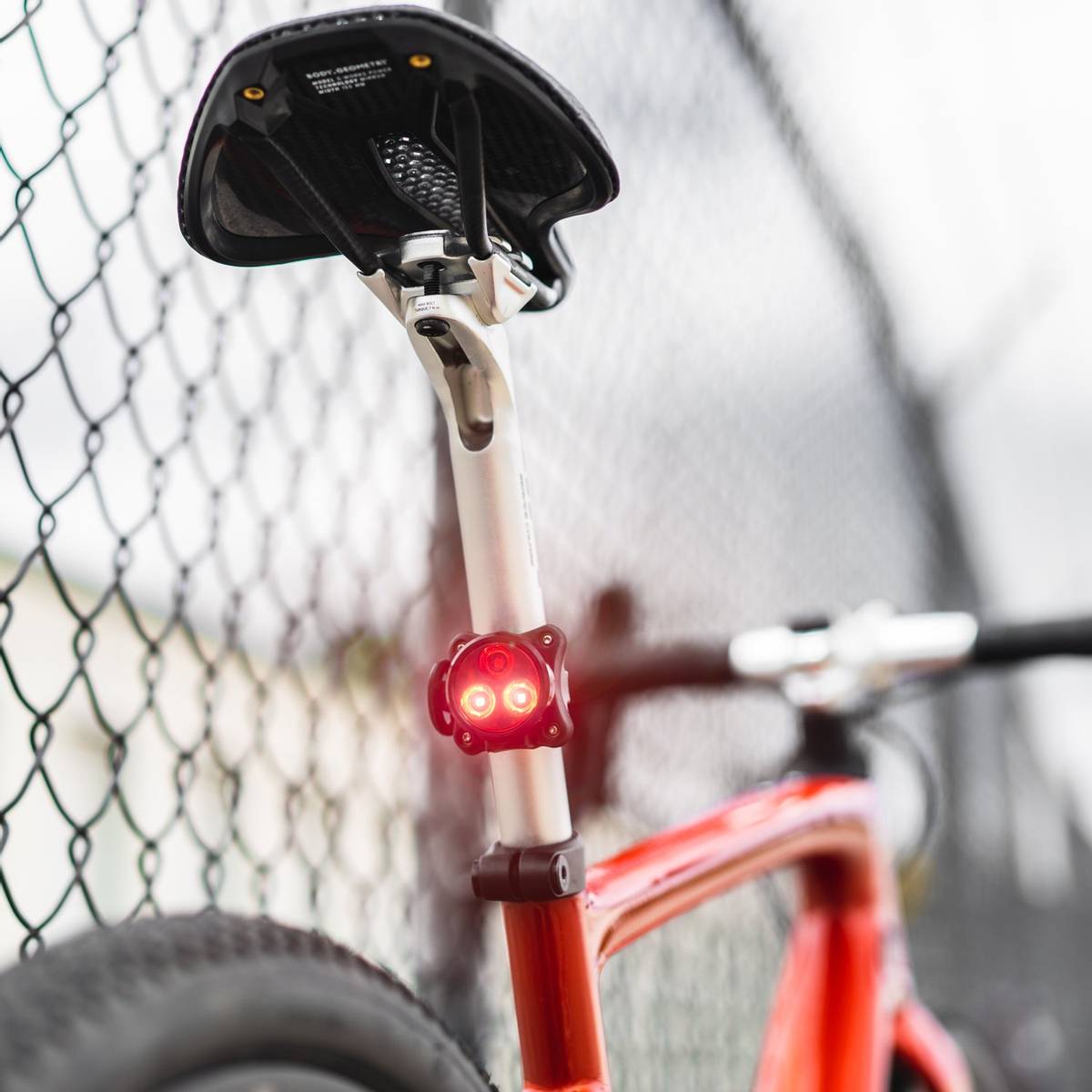 Lezyne Zecto Alert Drive Baklys
