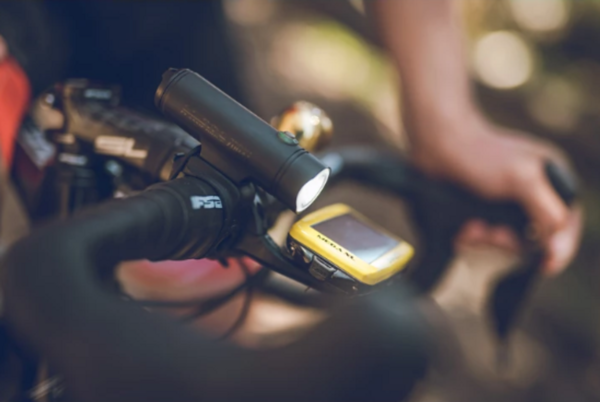 Lezyne Classic Drive 700XL Frontlys